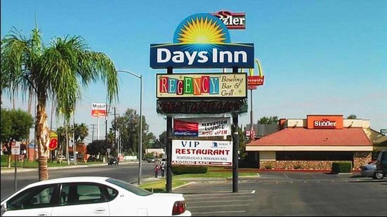 Days Inn By Wyndham Bakersfield Buitenkant foto